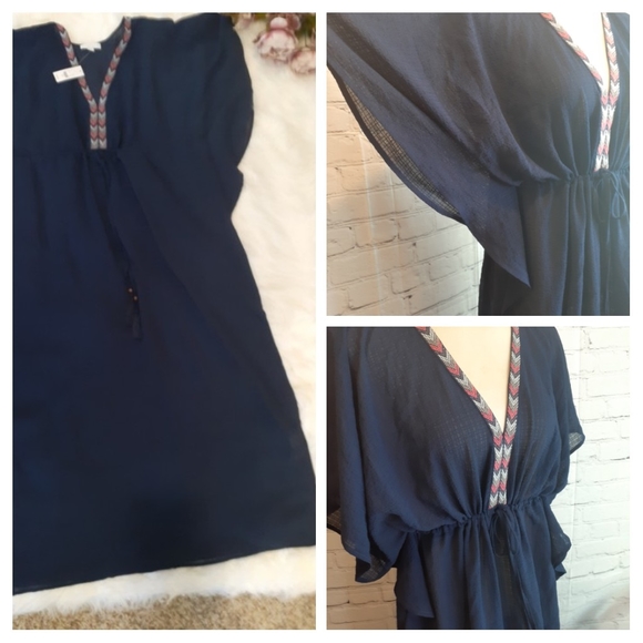 NEW YORK AND CO. BLUE TUNIC SZ MED D630 - Picture 1 of 15